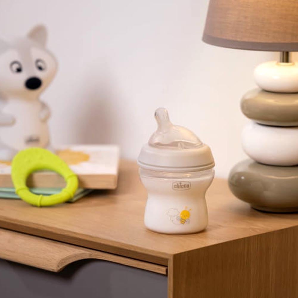 Chicco Natural Feeling Silikon Emzikli Pp Biberon Desenli 150 Ml 0+ Ay Yeni