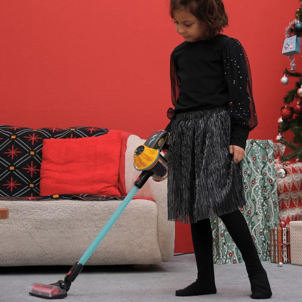 Oyuncak... İlk Süpürgem