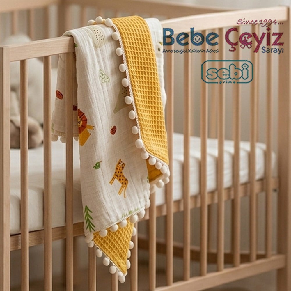 Sebi Çift Kat Ponponlu Müslin Bebek Battaniyesi (80x90)