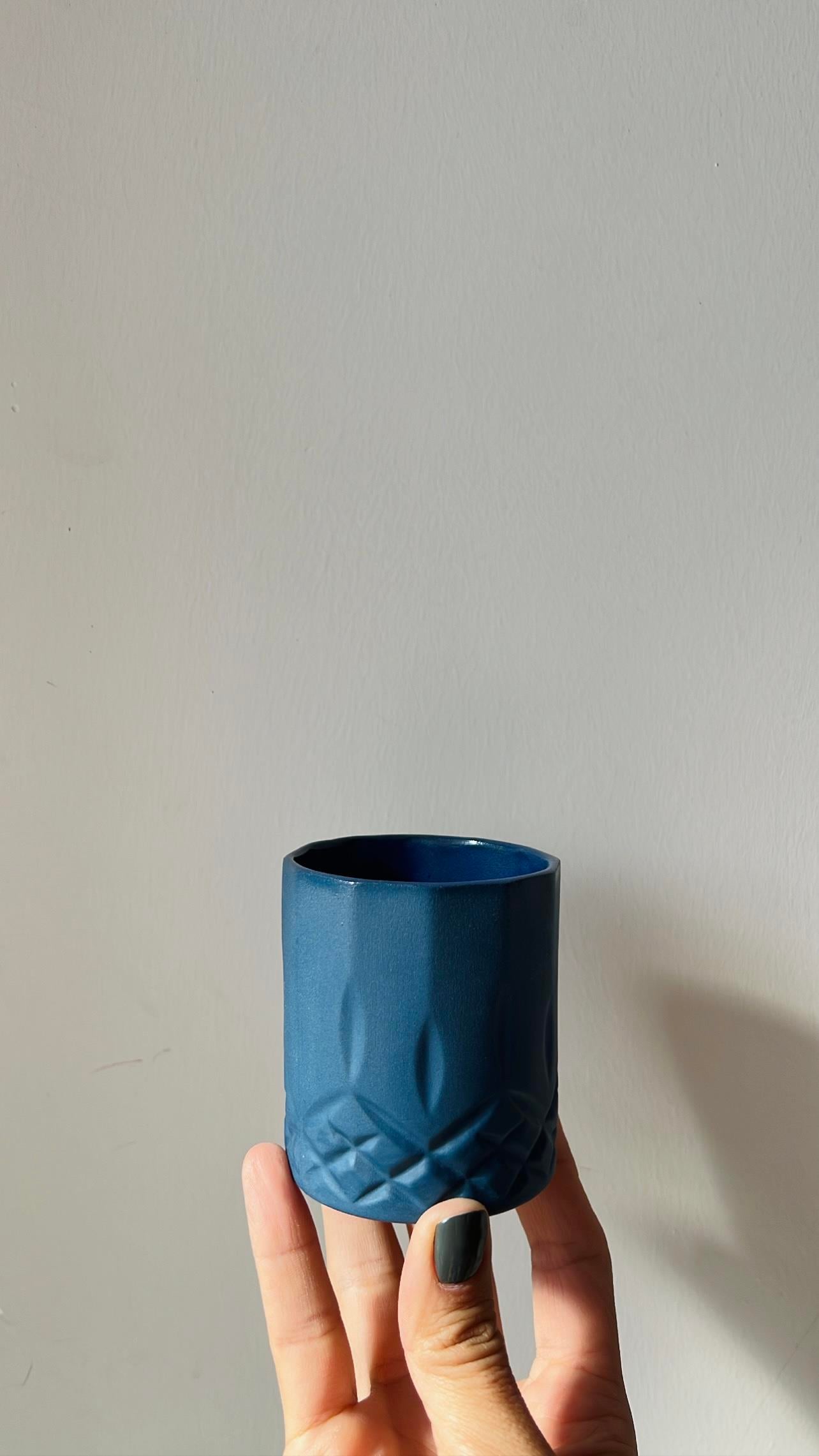 Aivali Bardak