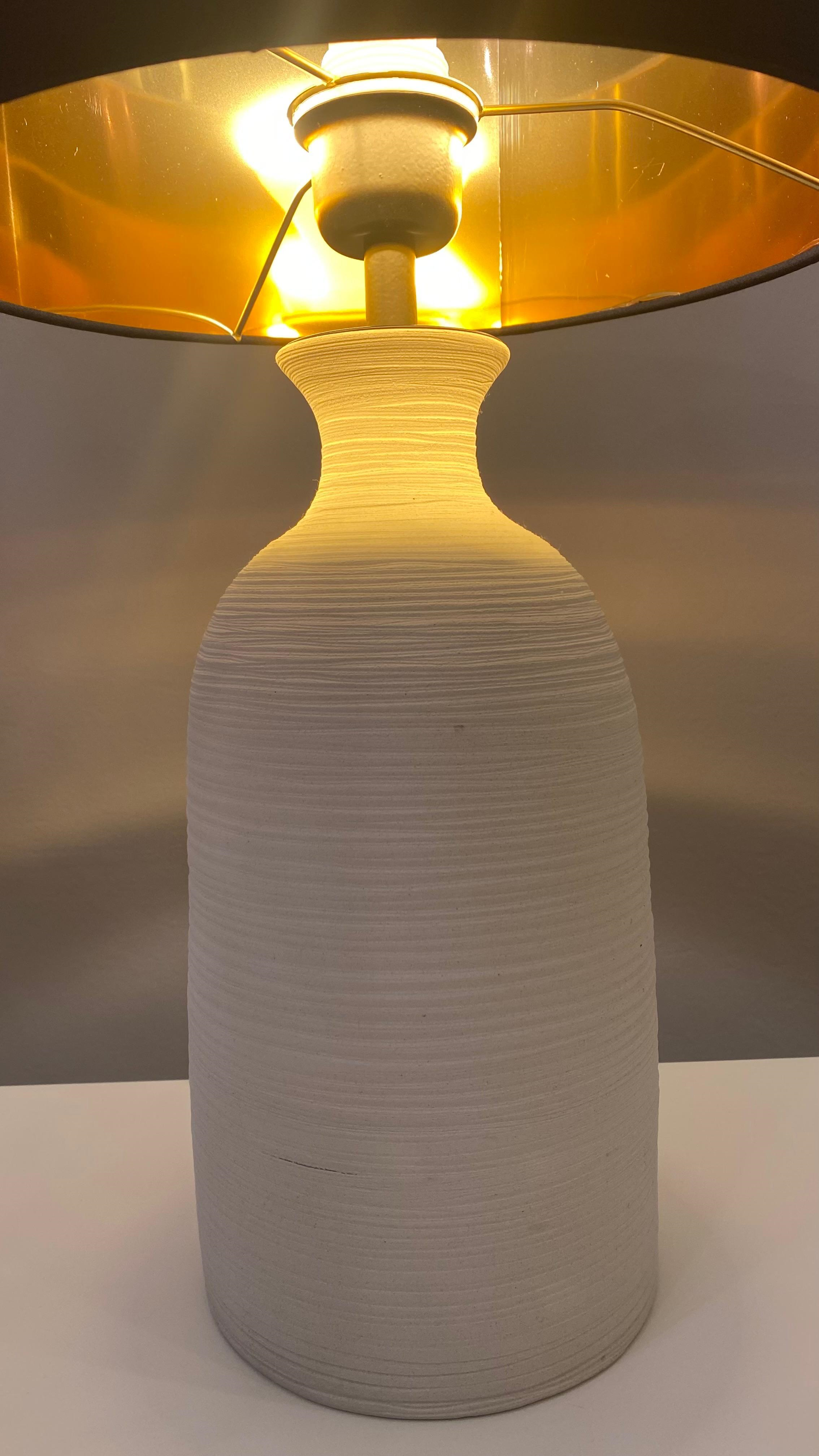 Beyaz Til Boyunlu Abajur