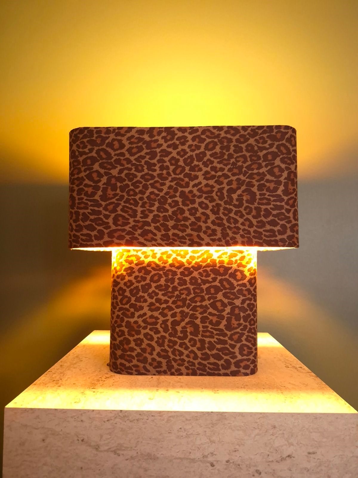 Camel Leopar Abajur