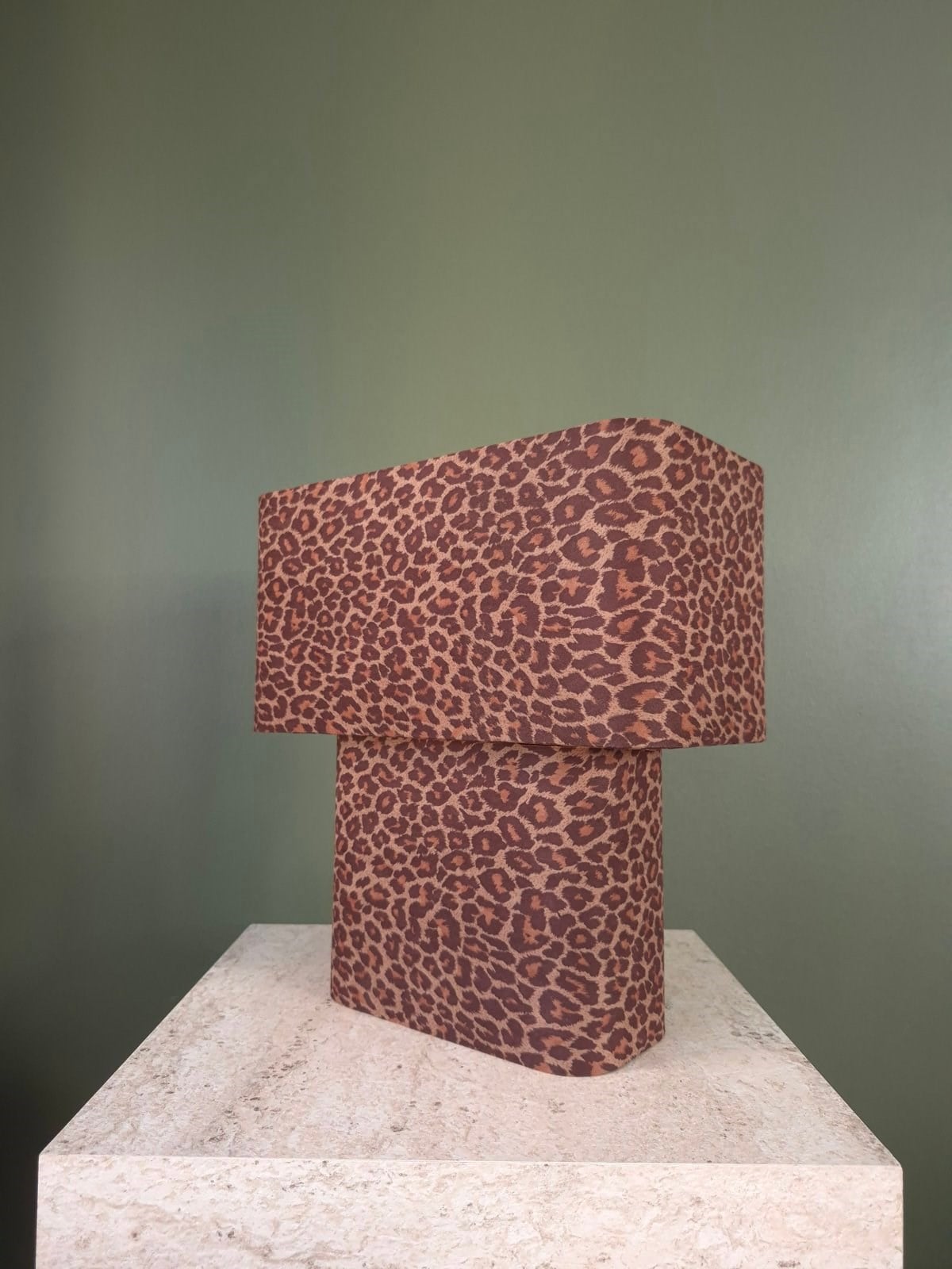 Camel Leopar Abajur