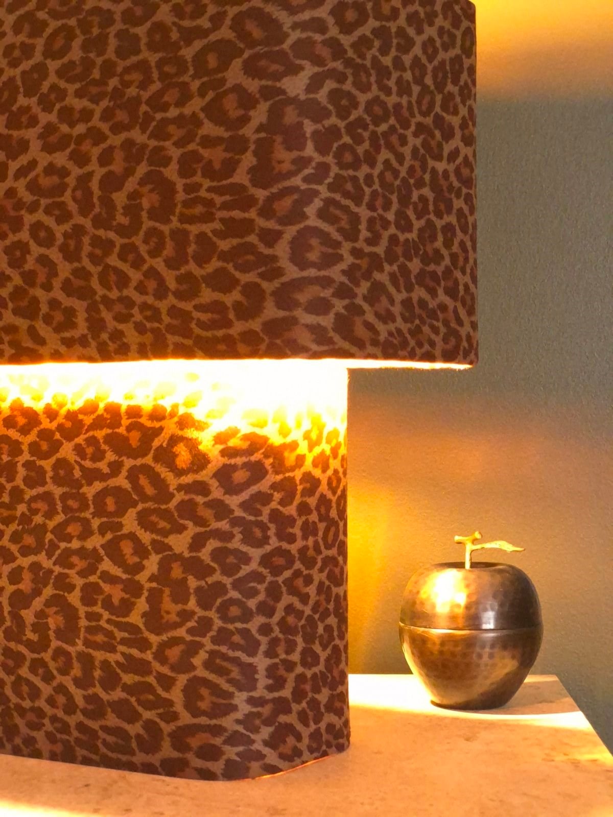 Camel Leopar Abajur