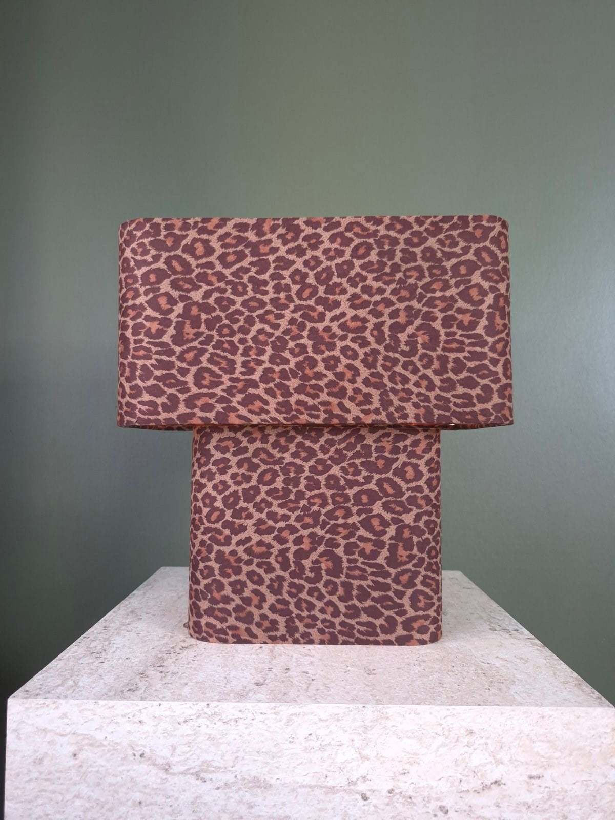 Camel Leopar Abajur