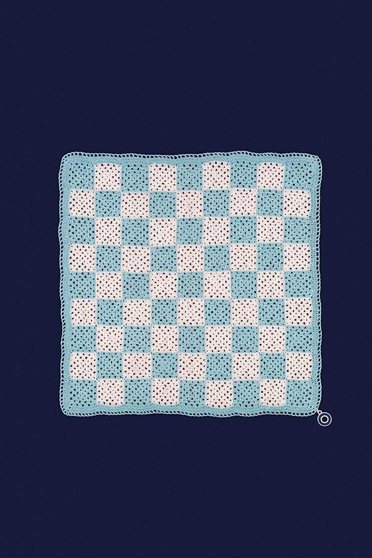 Checkered El İşi Dantel Örtü