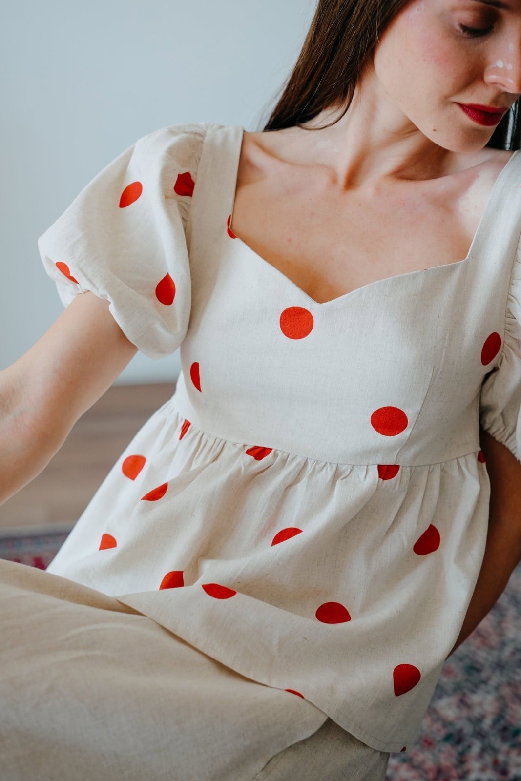 Clara Spotty Bluz