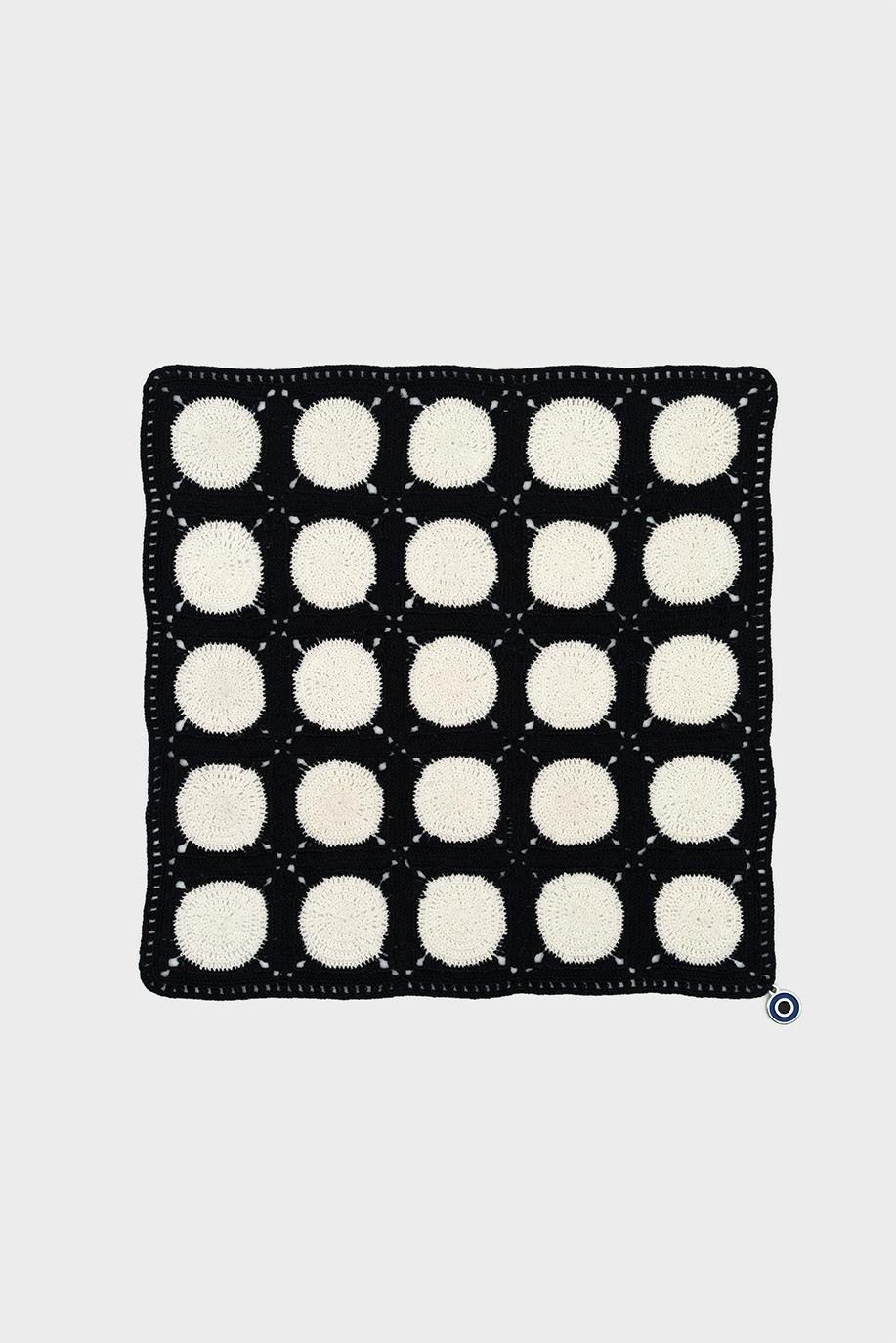 Dots El İşi Dantel Örtü