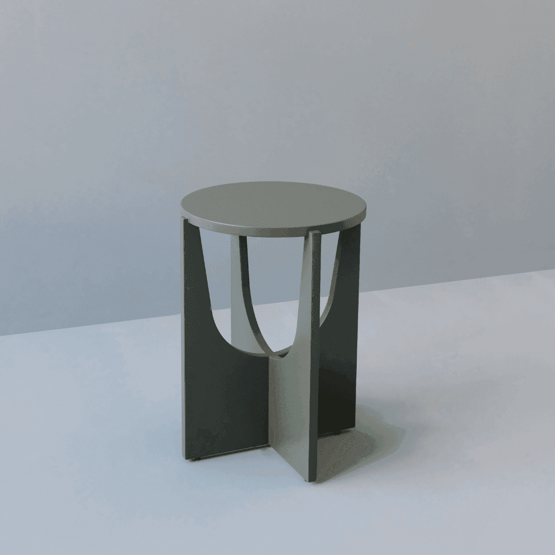 Flat Lacquer Small Sehpa