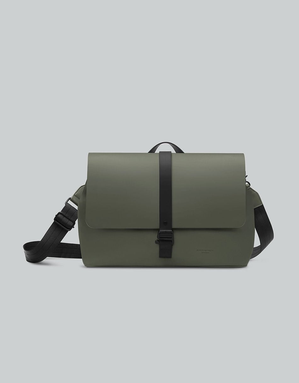 Gaston Luga Splash Crossbody Large 14