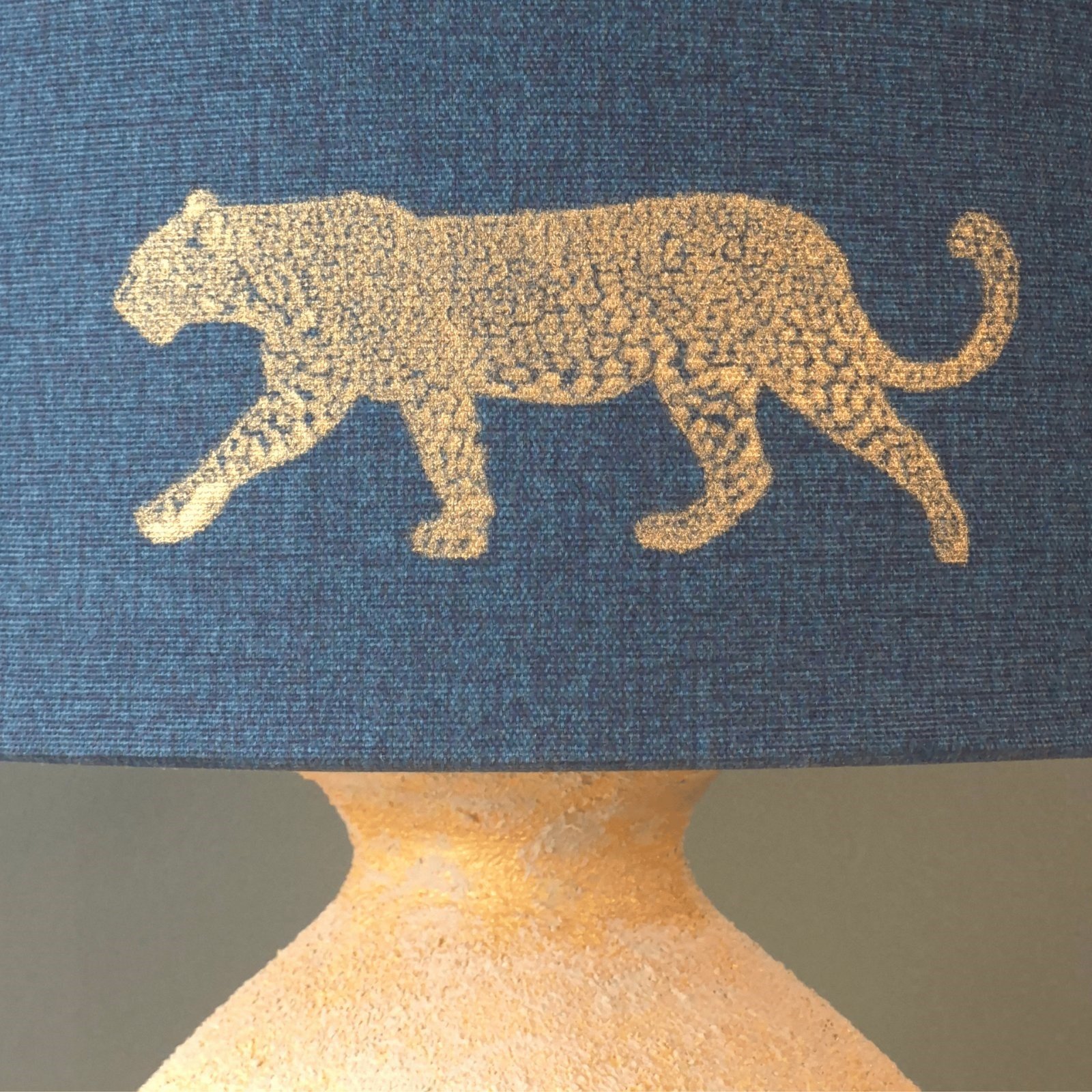 Kraliyet Leoparları Abajur
