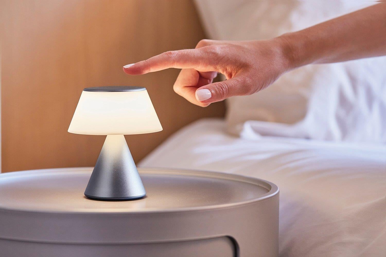 Lexon Luma M Led Lamba- Koyu Gri