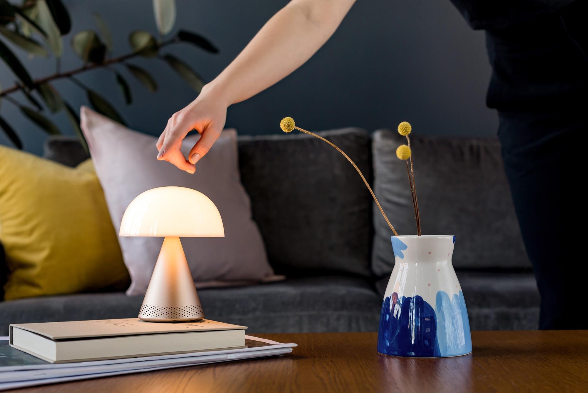 Lexon Mina L Led Lamba ve  Bluetooth Hoparlör Dore