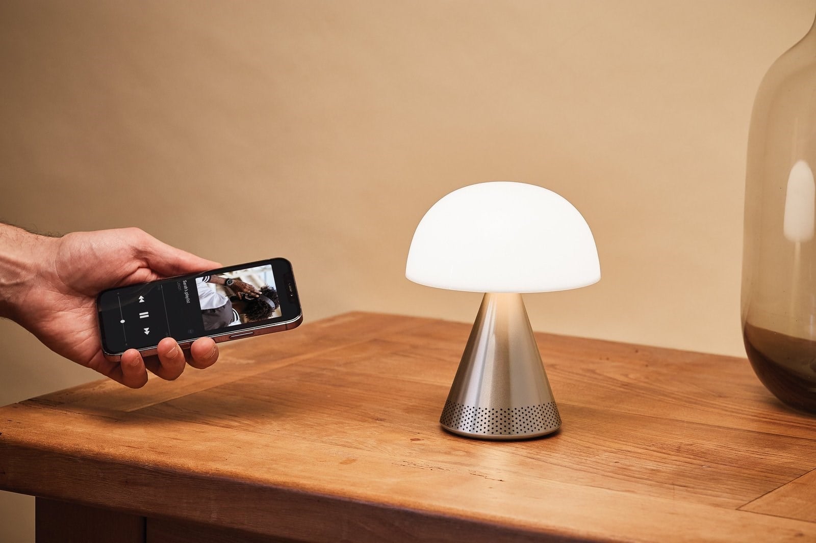 Lexon Mina L Led Lamba ve  Bluetooth Hoparlör Alüminyum