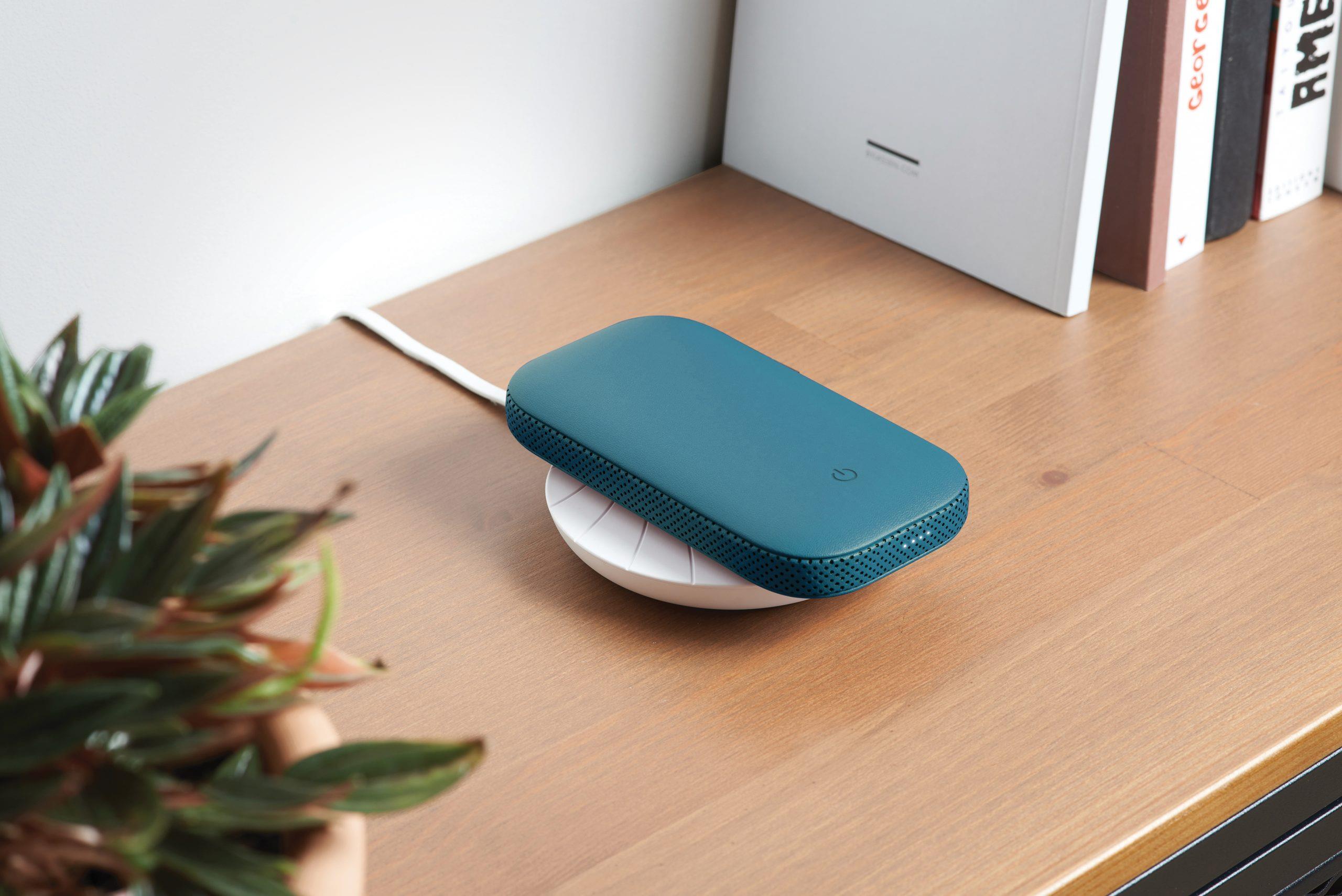 Lexon Powersound Deri Kablosuz  Şarj Cihazı ve Bluetooth Hoparlör