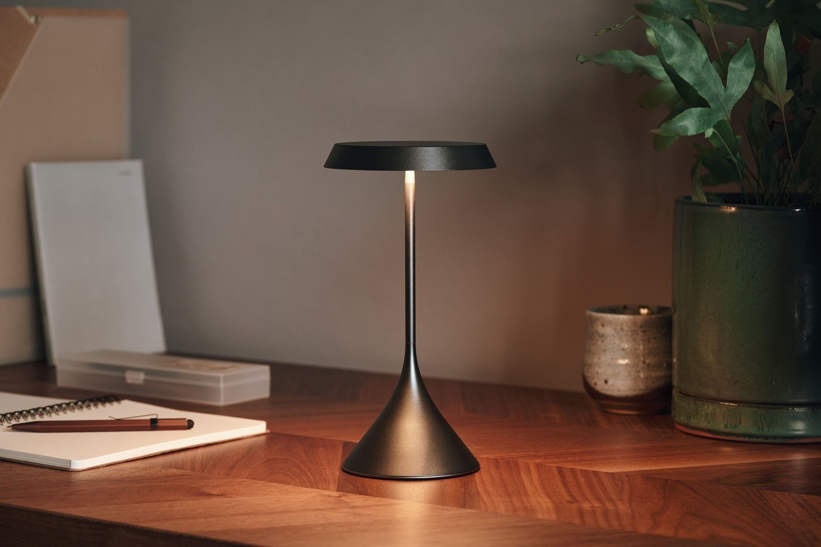 Lexon Steli Lounge Shade Aydınlatma - Metalik Gri