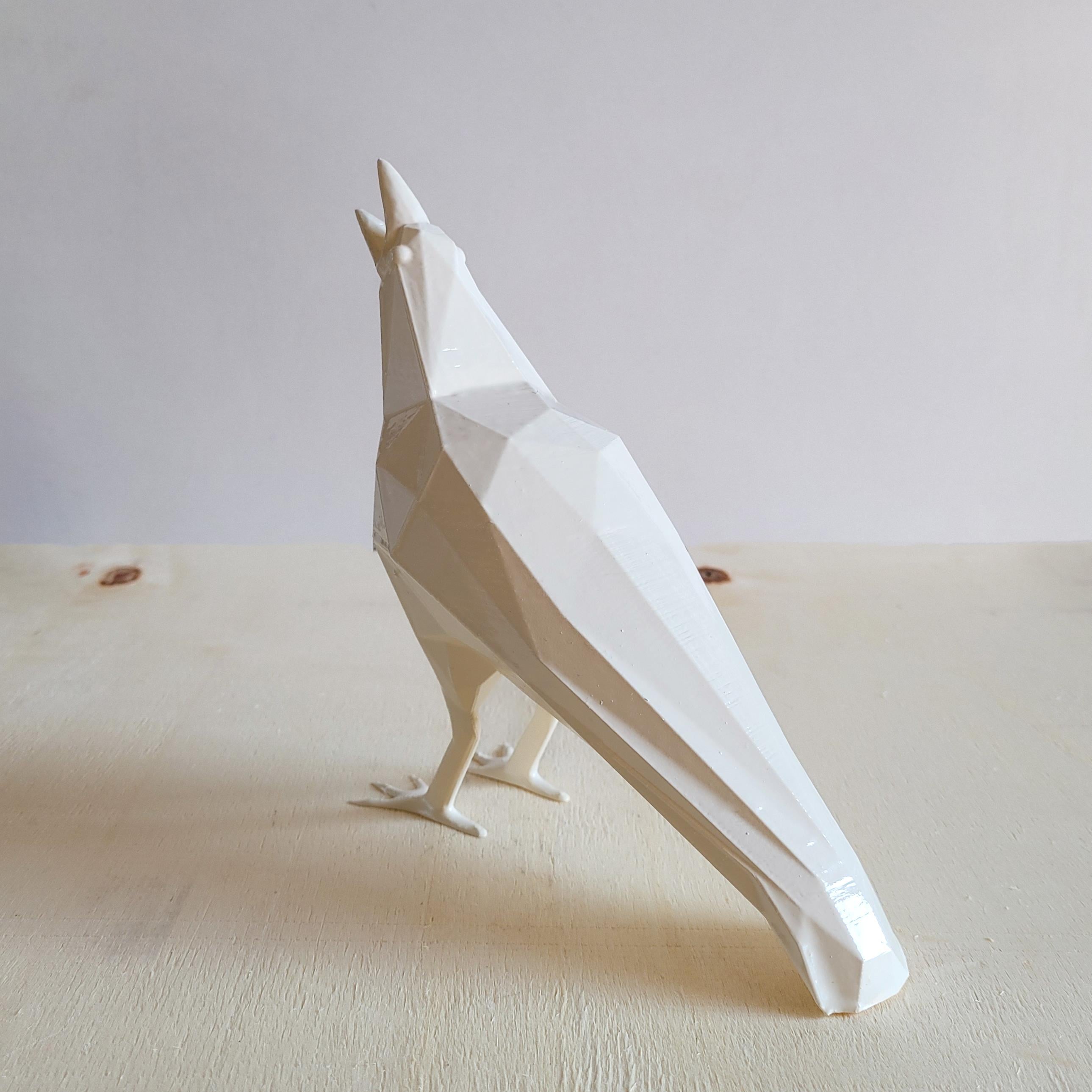 Low Poly Karga Figürü | Kemik