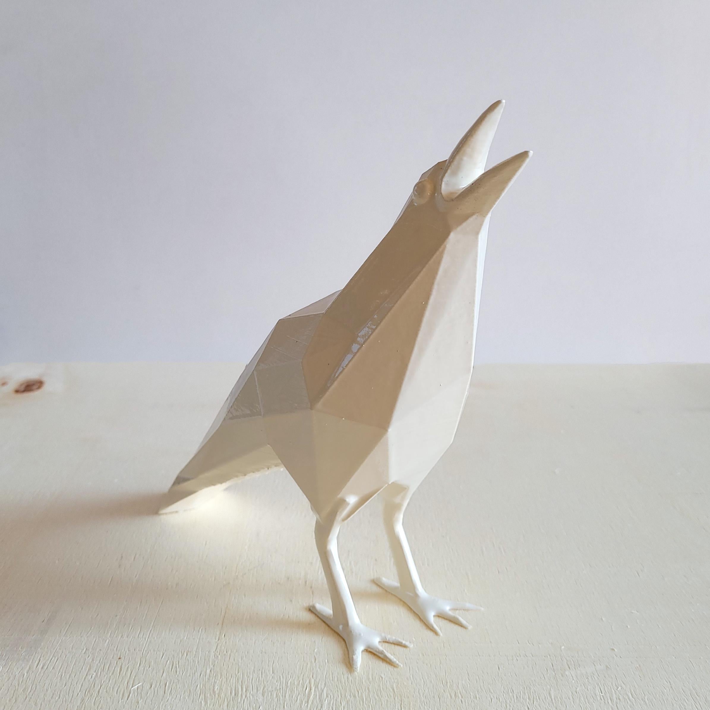 Low Poly Karga Figürü | Kemik
