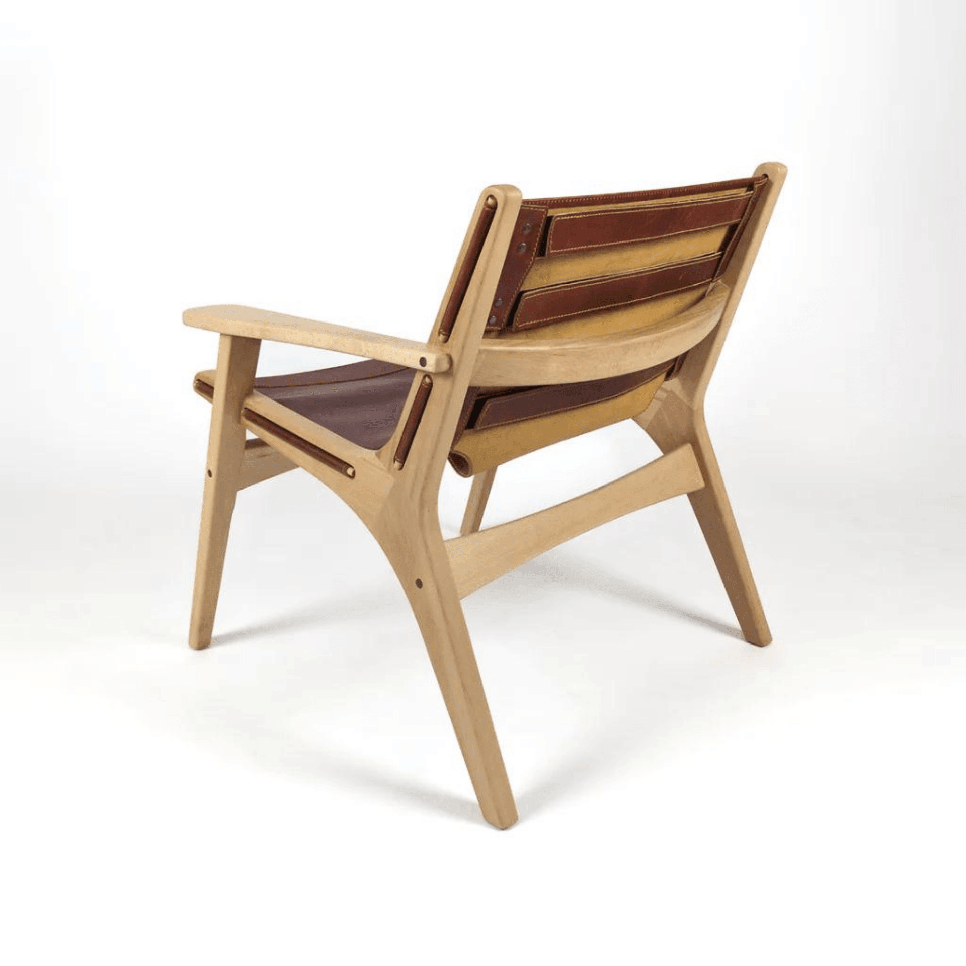 LYCIA Lounge Chair