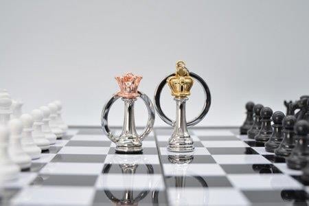 Metalmorphose Queen Chess Anahtarlık