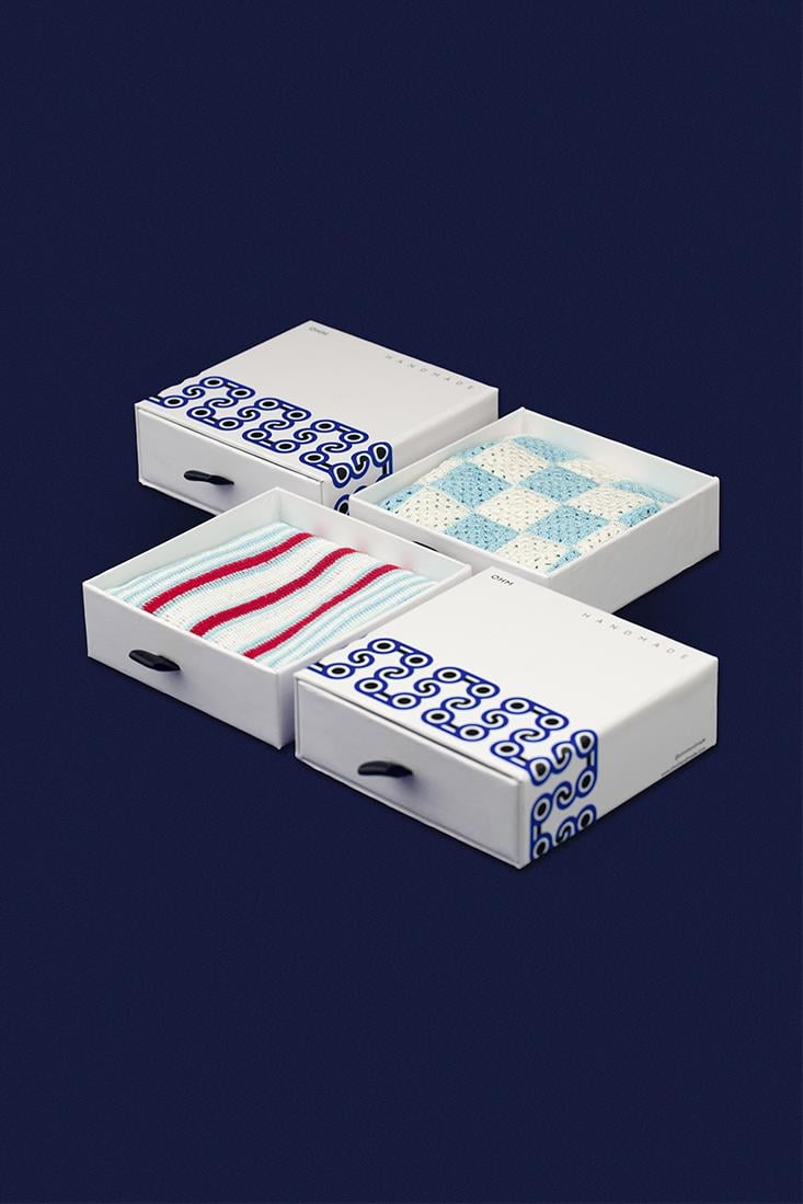 Multistripes El İşi Dantel Örtü