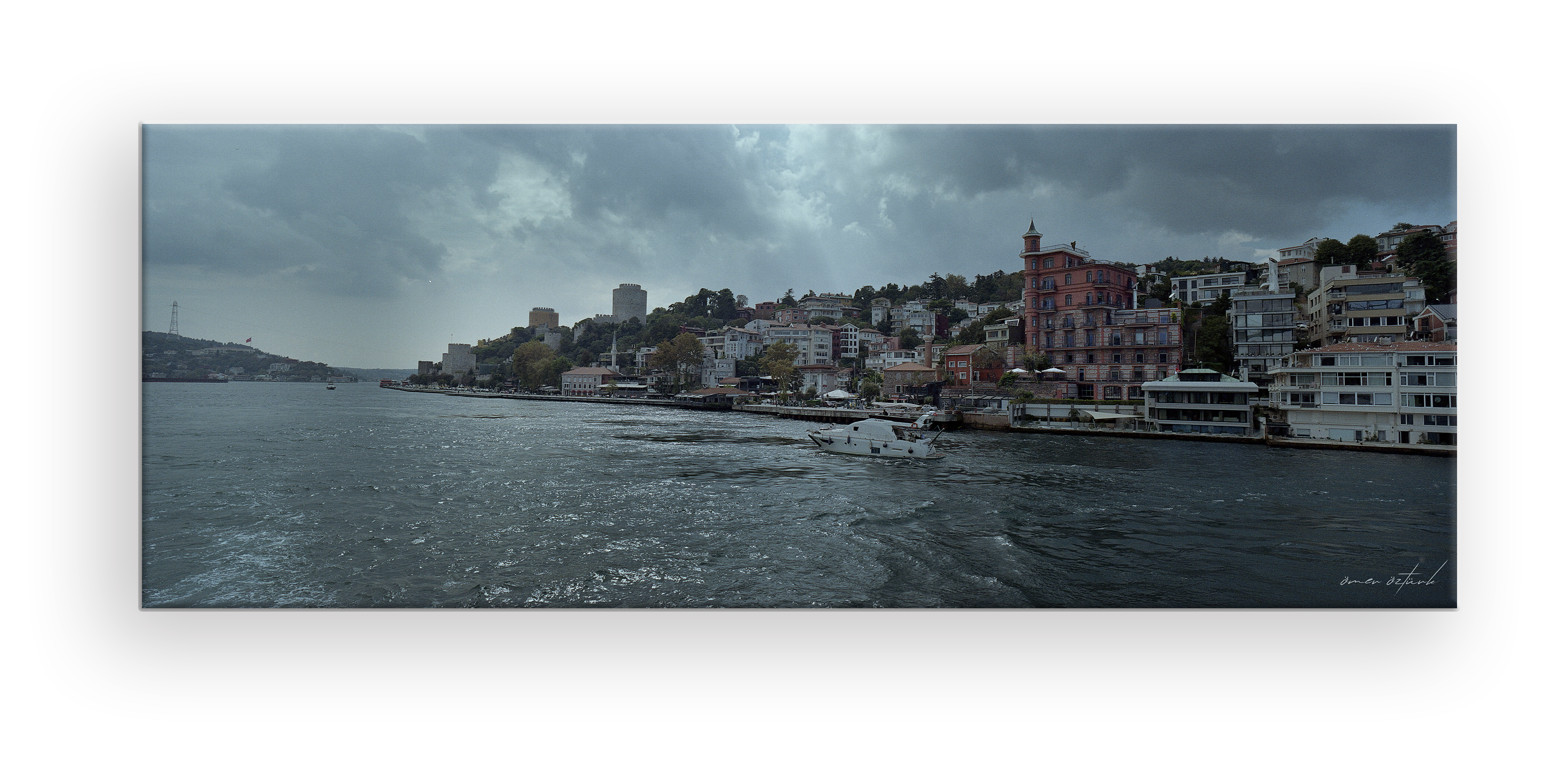 Perili Köşk ve Surlar | İstanbul