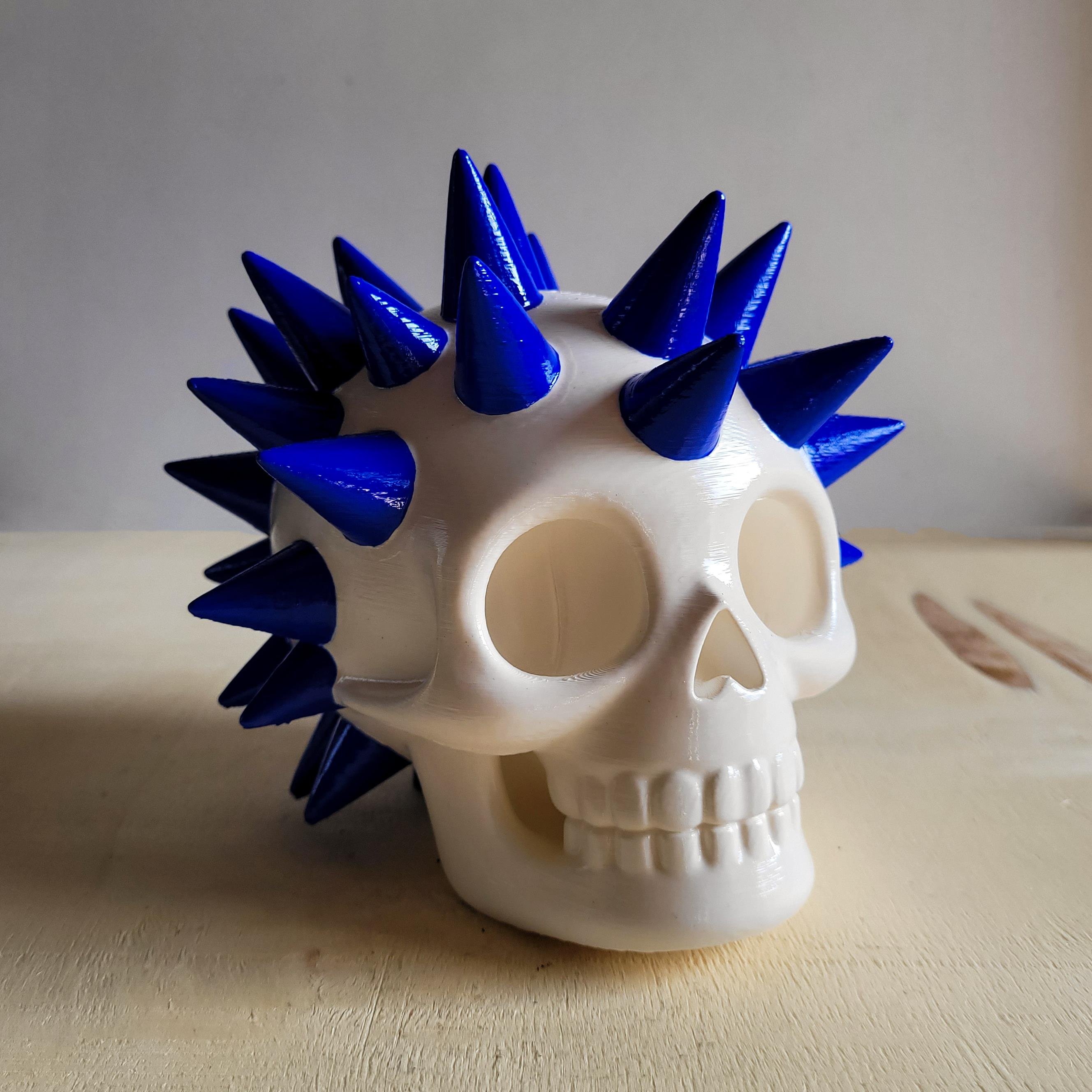 Punk Kafatası Figürü | Kısa Ultramarin