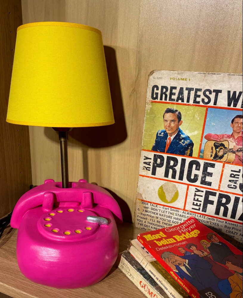 Retro Telefon Aydınlatma