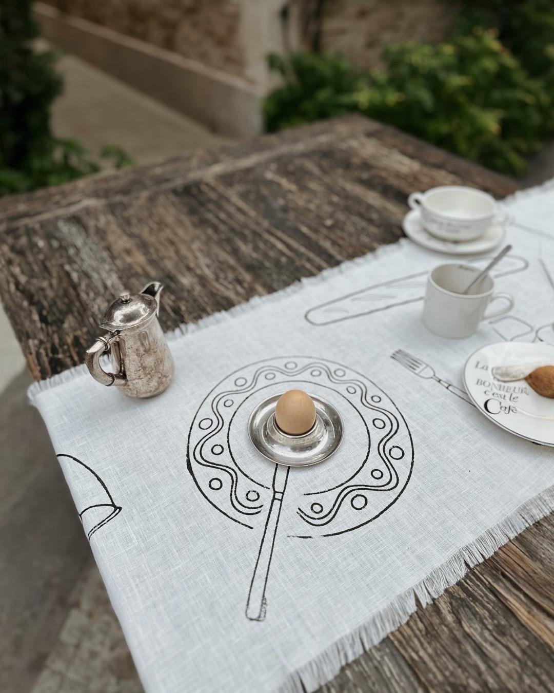 TABLE SETTİNG BRUNCH RUNNER