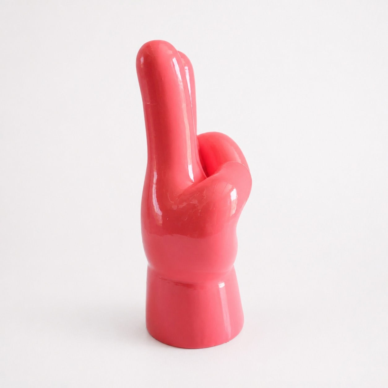 The Peace Hand | Pembe