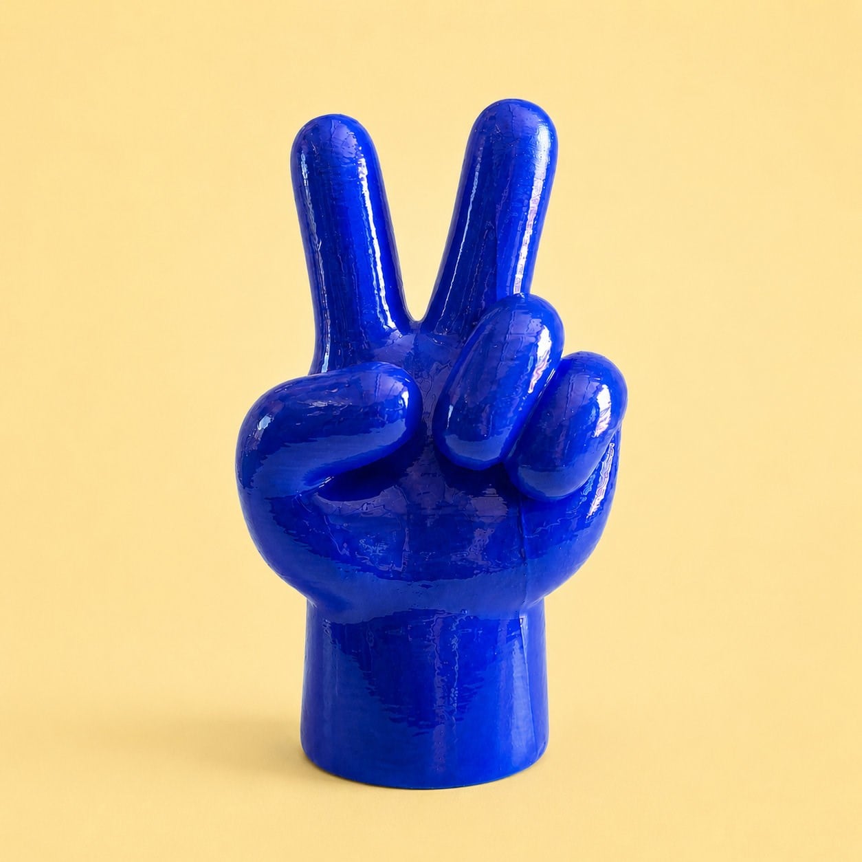 The Peace Hand | Ultramarin