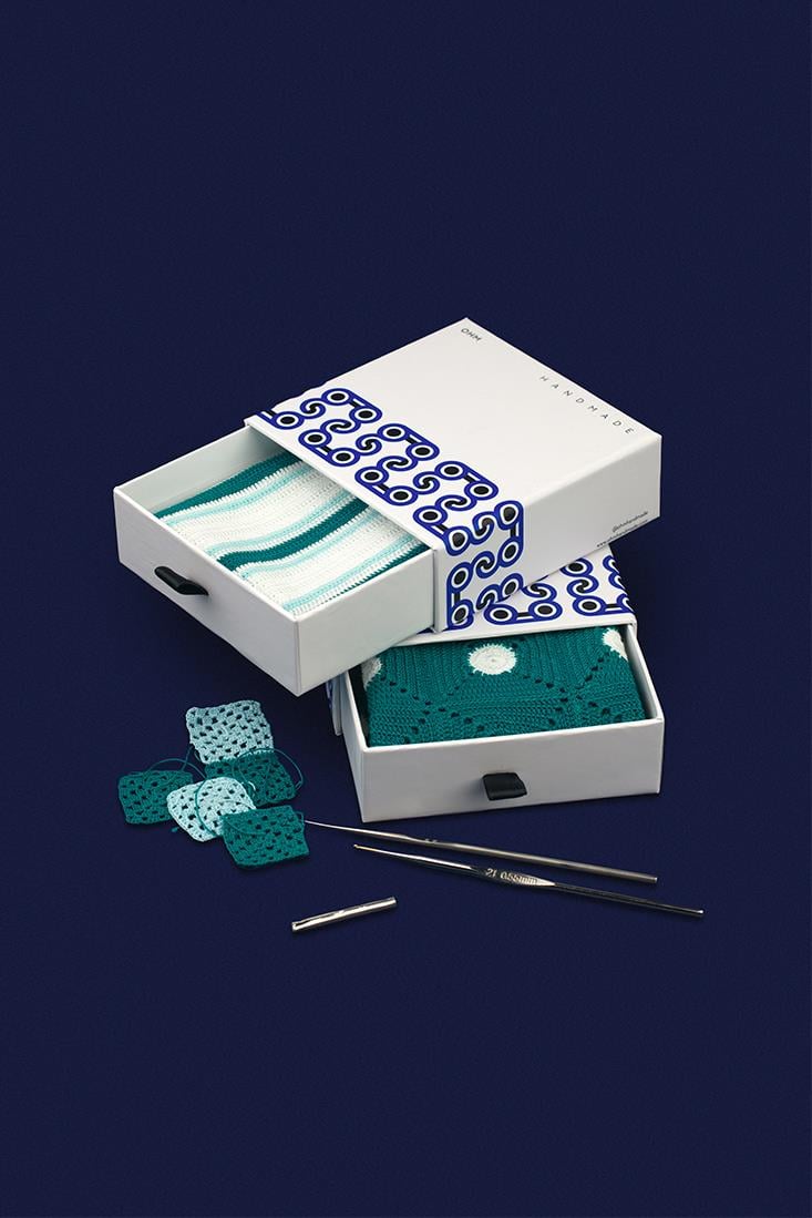 Tiny Dots El İşi Dantel Örtü