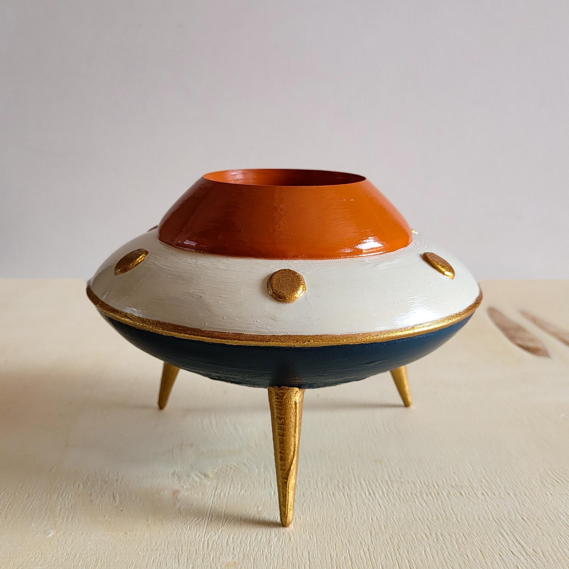UFO Mini Saksı | Kemik