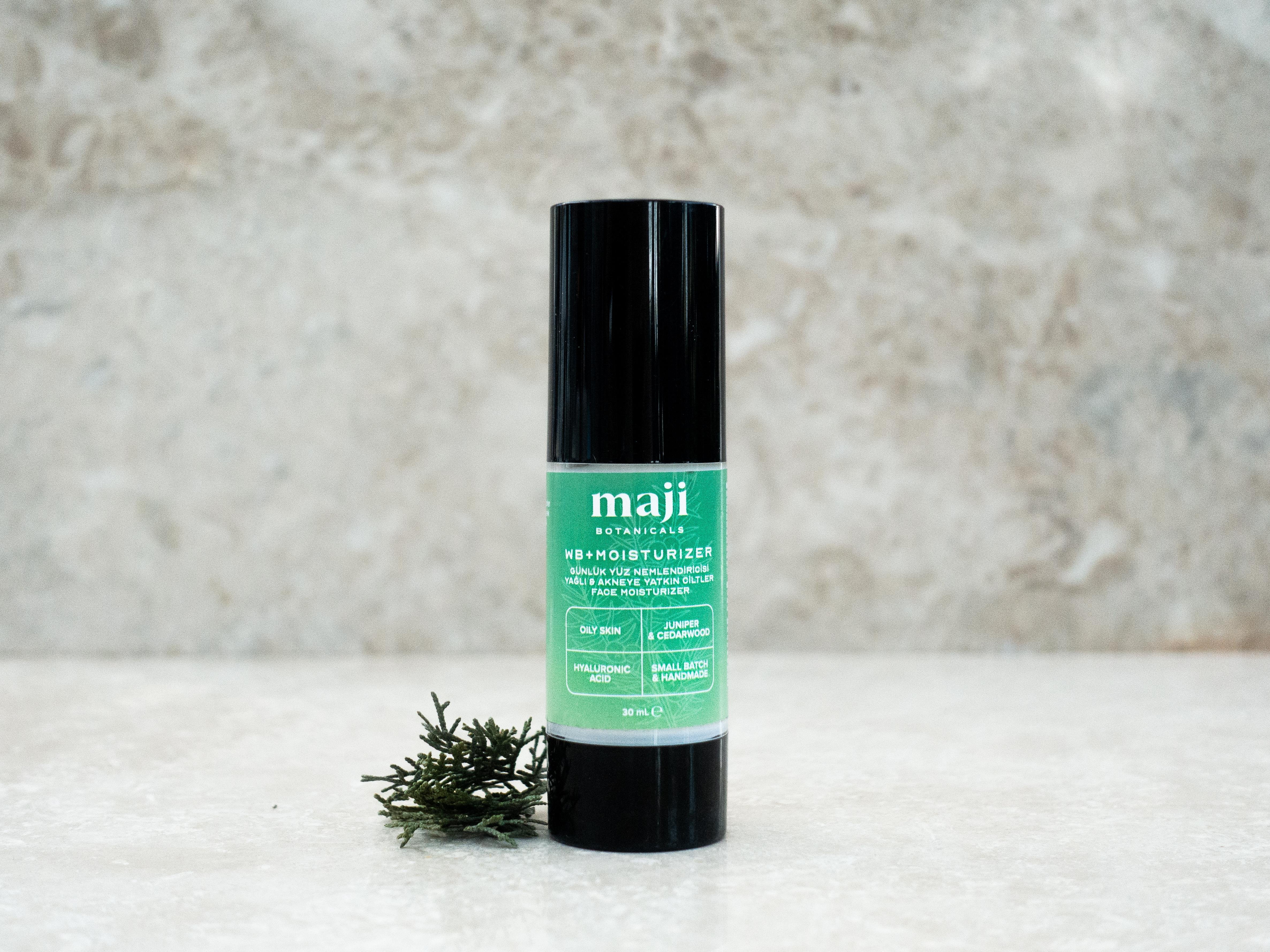 WB+ Moisturiser Yağlı Cilt Yüz Nemlendiricisi