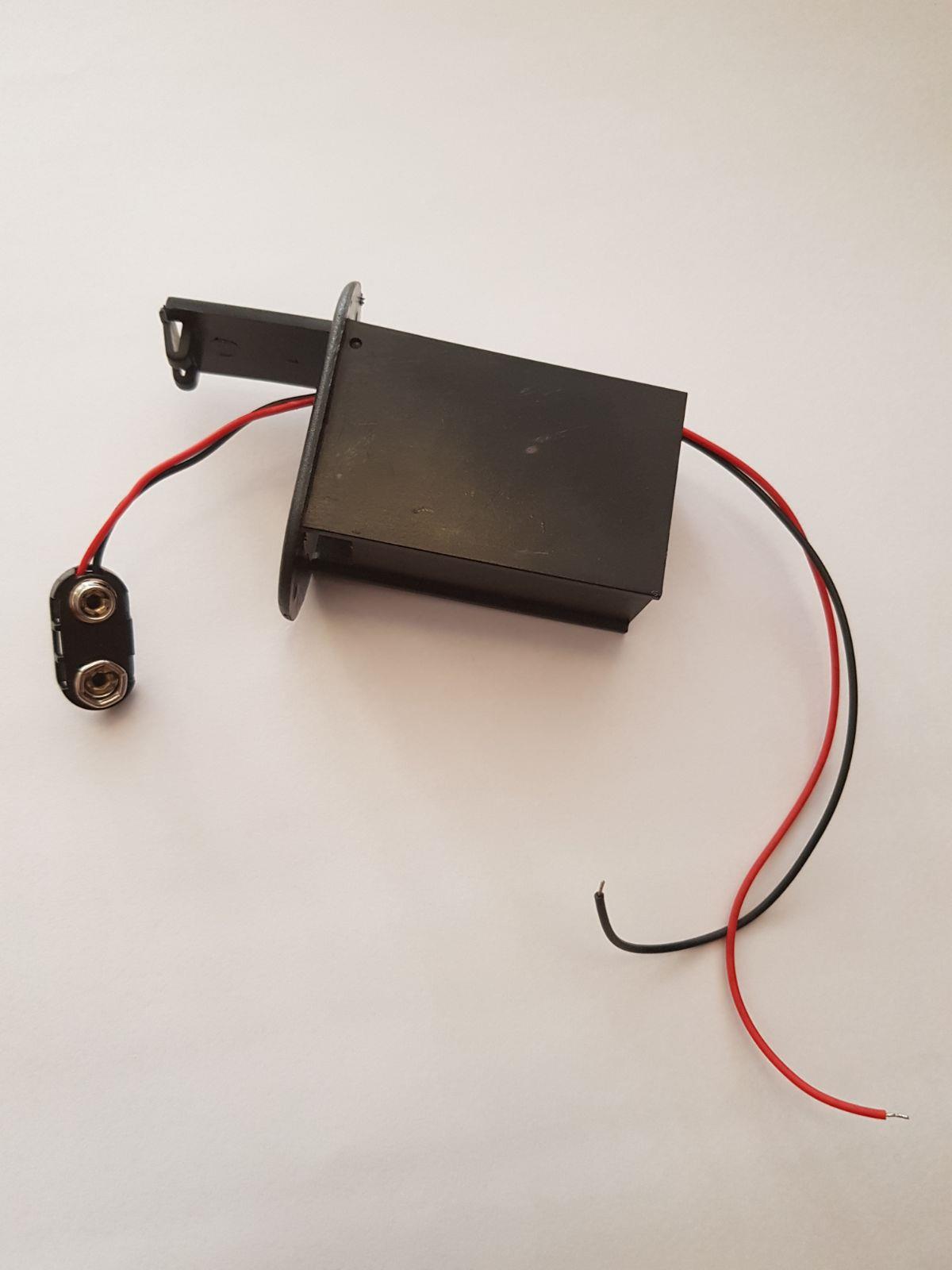 P?L KUTUSU (BATTERY BOX)