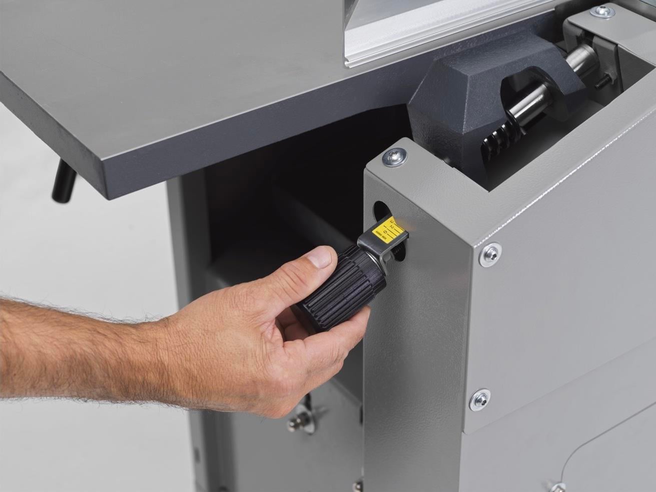 A2-26 PLANYA KALINLIK MAKİNASI