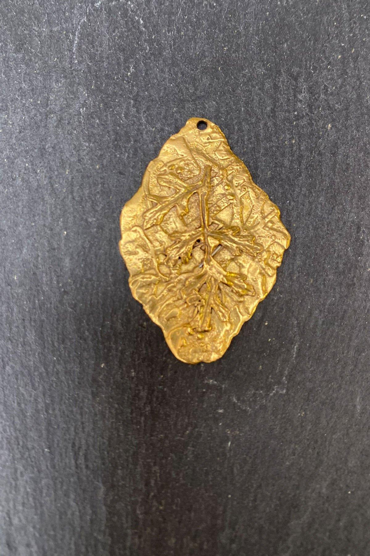 Ağaç Desenli  Bronz Kolye Ucu By-6193