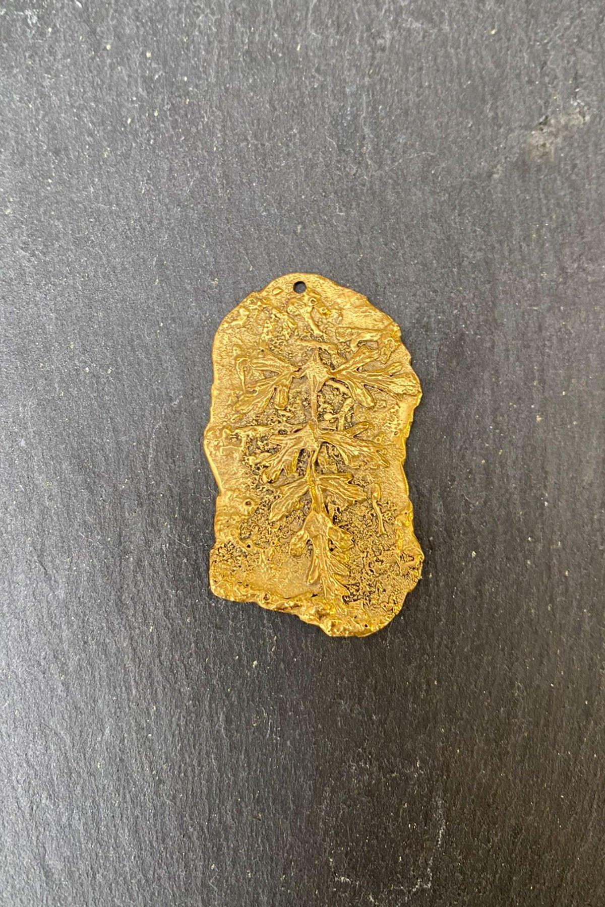 Ağaç Desenli Bronz Kolye Ucu By-6195