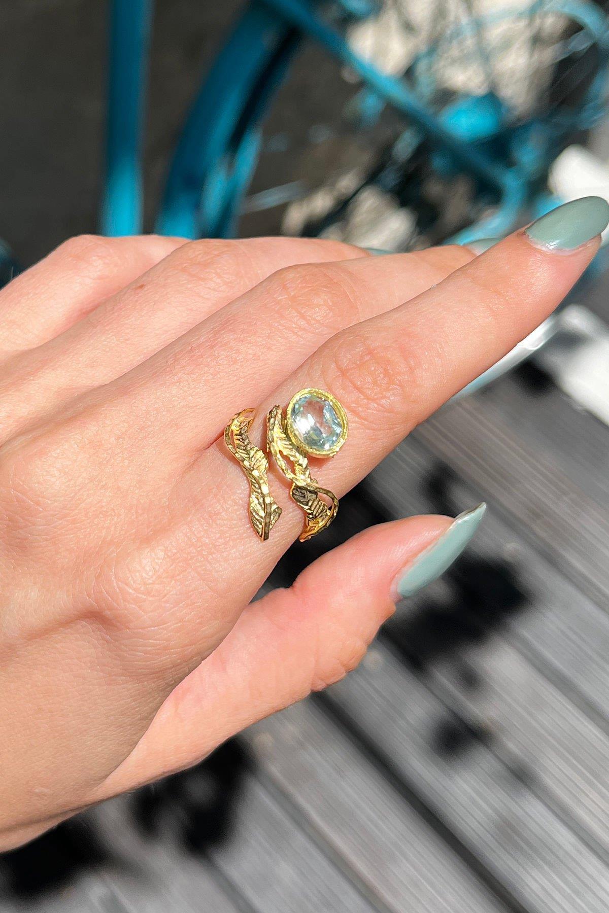 Aquamarin Taşlı Yaprak Model Gümüş Yüzük By-8401