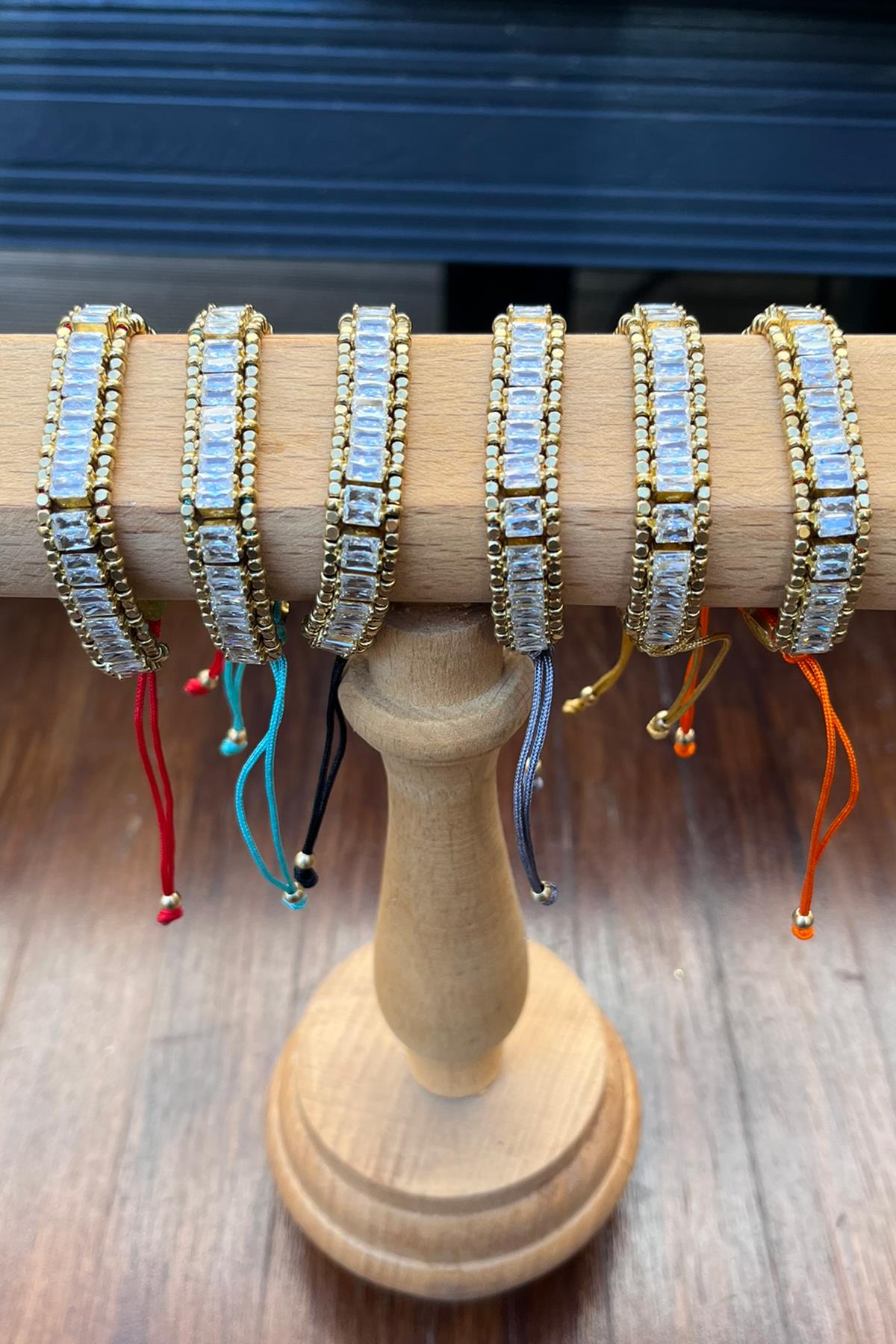 Baget Taşlı Bronz Bileklik By-9010