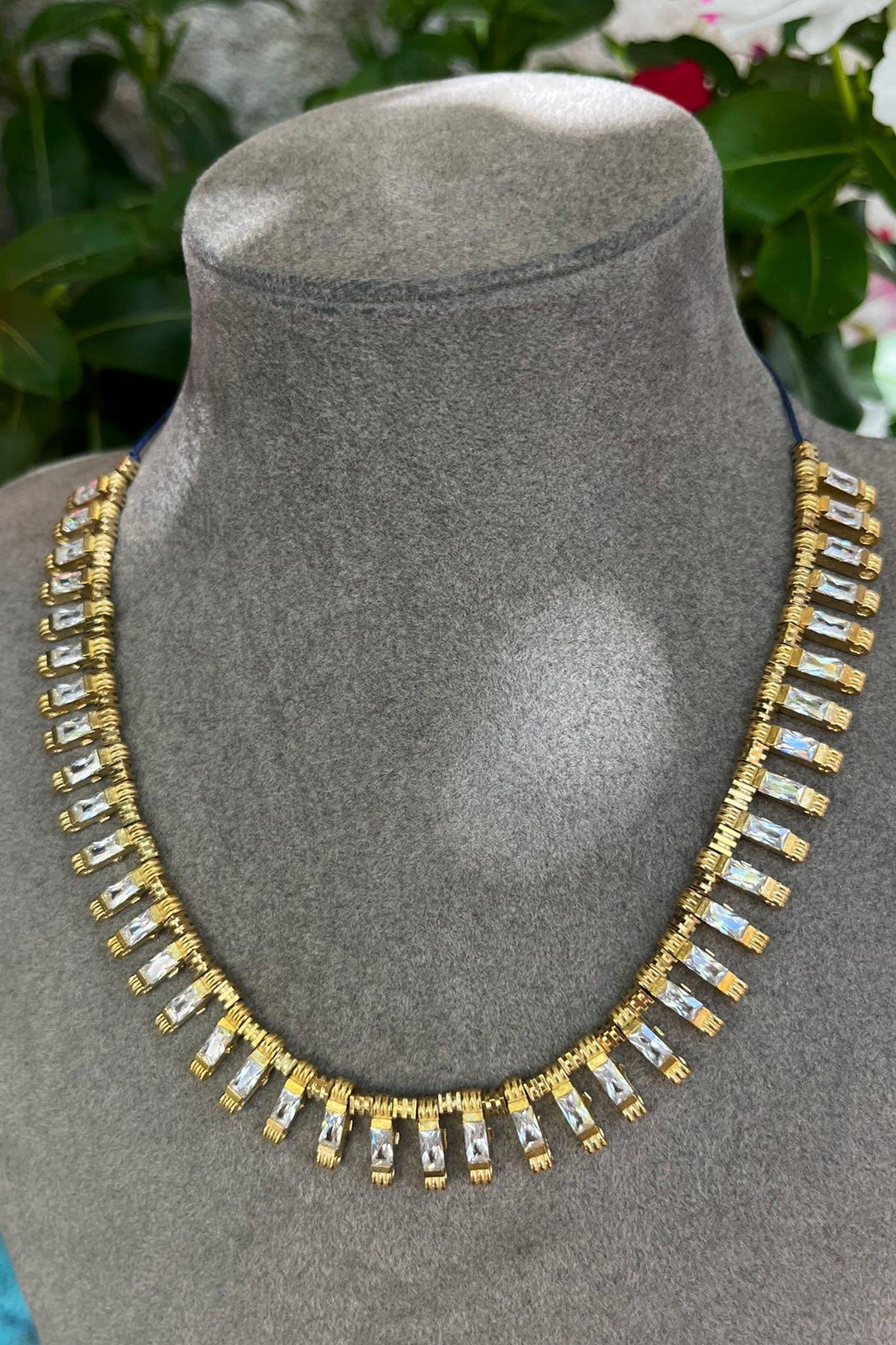 Beyaz Baget Taşlı Bronz Kolye By-8551