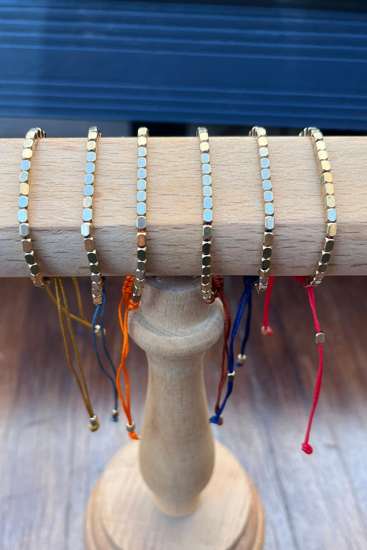 Dikdörtgen Model Bronz Bileklik By-9017