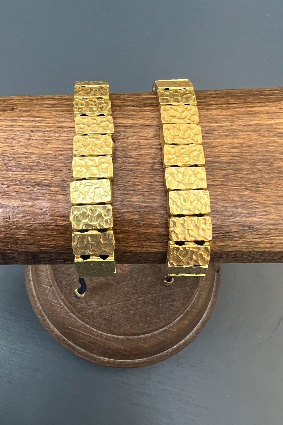 Dikdörtgen Model Kabartmalı Bronz Bileklik By-6901