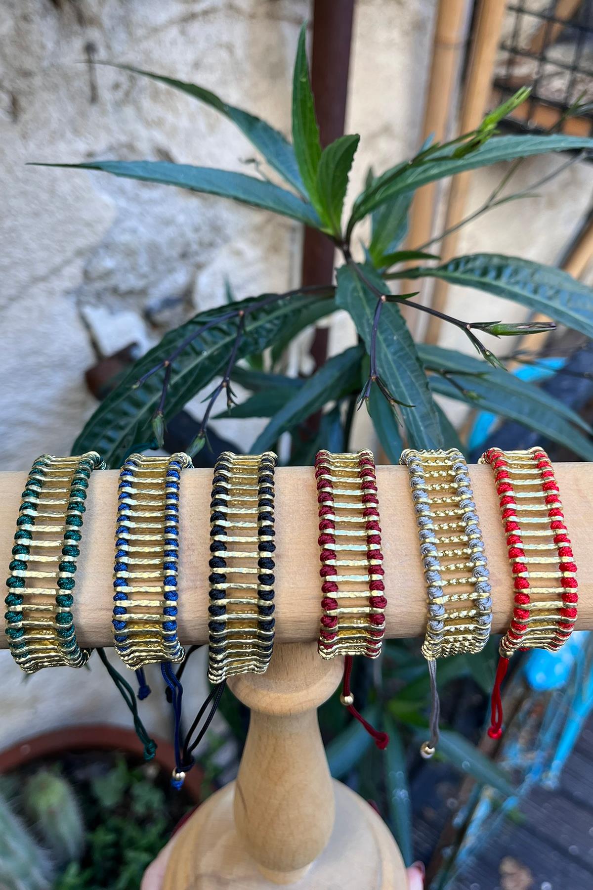 Düğümlü Çubuk Model Bronz Bileklik By-8890