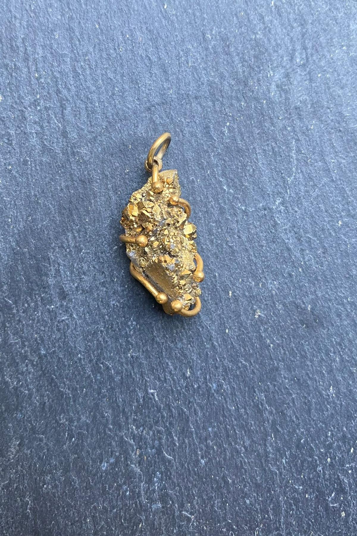 El İşi Taşlı Gümüş Kolye Ucu By-5888