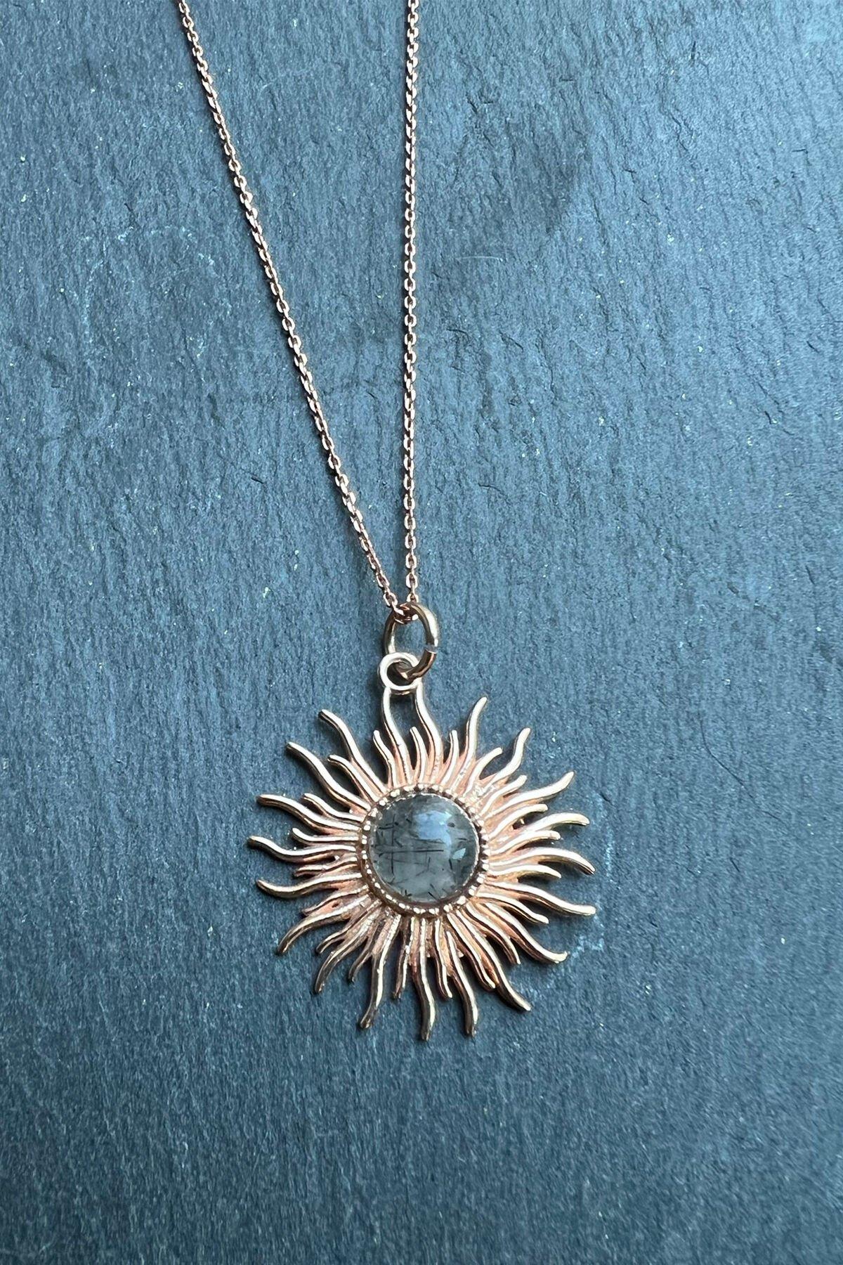 Güneş Desenli Gümüş Kolye By-5901