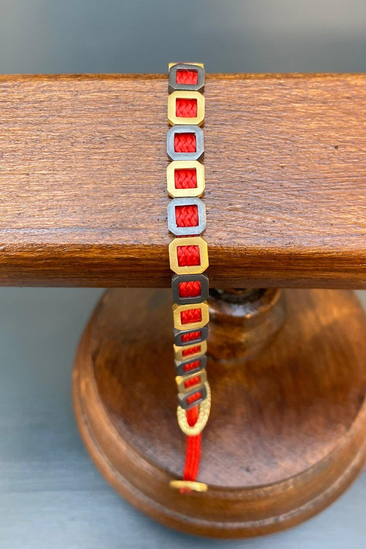 Kare Model İçi Boş Bronz Bileklik By-7187