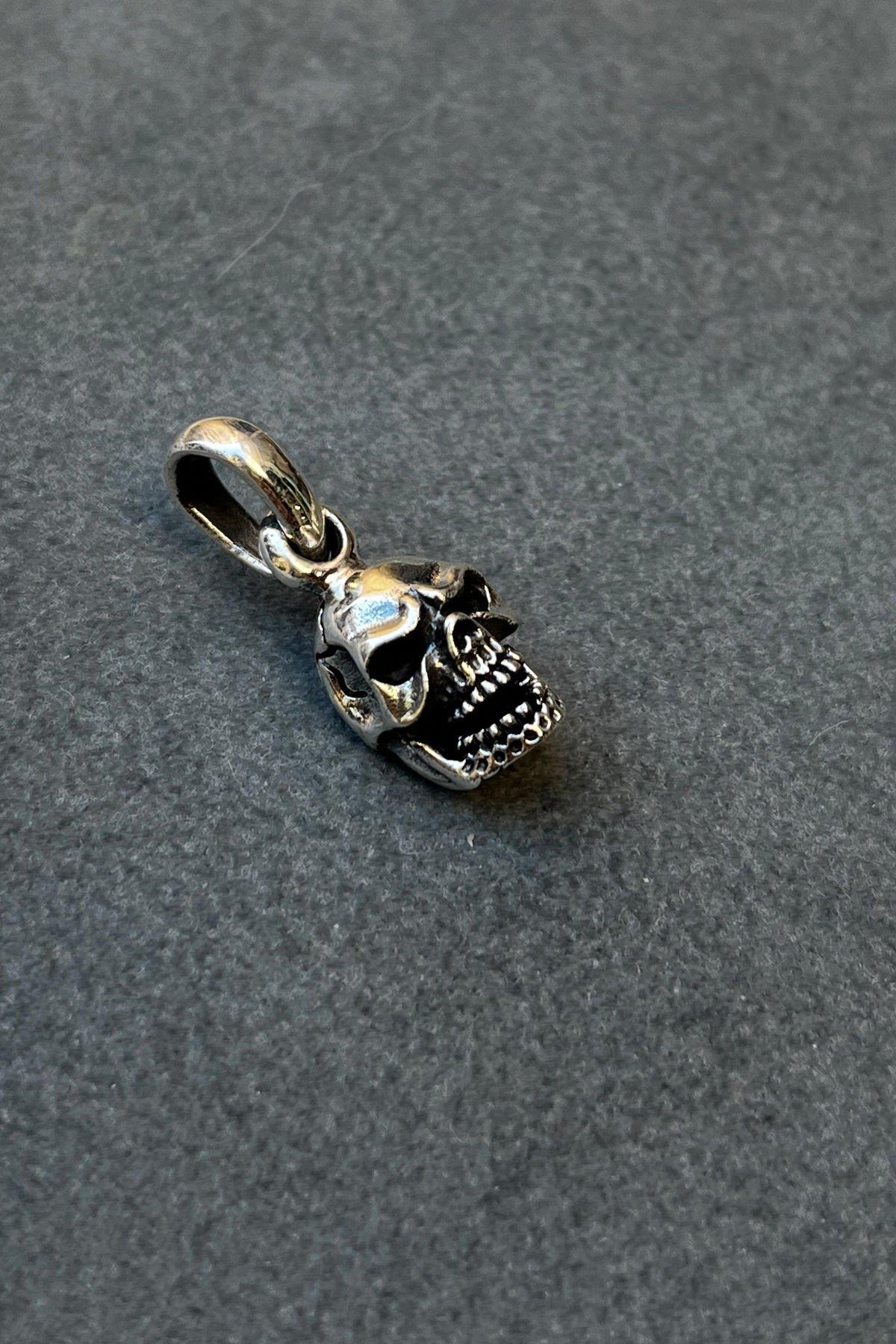 Kurukafa Model Gümüş Erkek Kolye Ucu By-8329