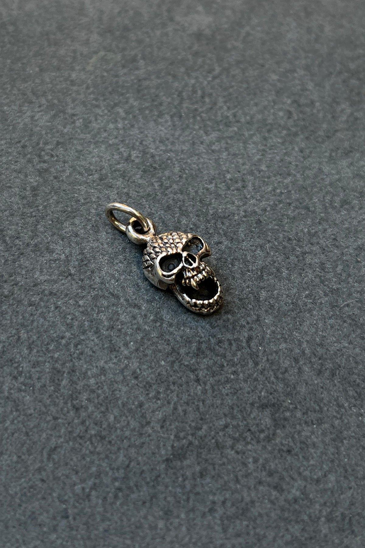 Kurukafa Model Gümüş Erkek Kolye Ucu By-8328