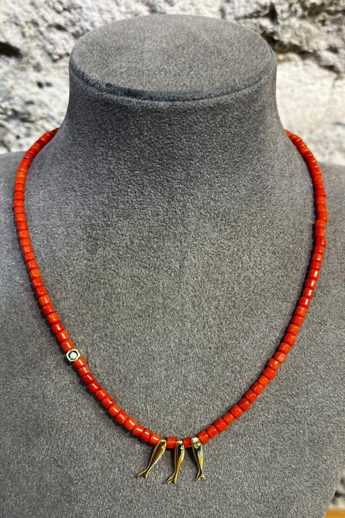 Mercan Taşlı Balık Model Gümüş Kolye By-8698